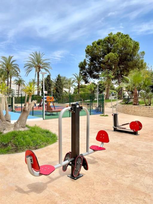 Fotografia z galérie ubytovania Apartamento familiar en Playa de San Juan v Alicante