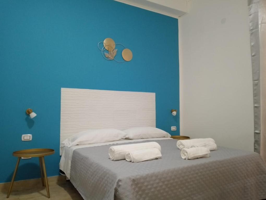 Postel nebo postele na pokoji v ubytování COSTA BRAVA Guest House - Affittacamere