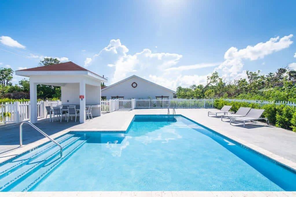 Siena Gardens 12, West Bay (updated prices 2024)