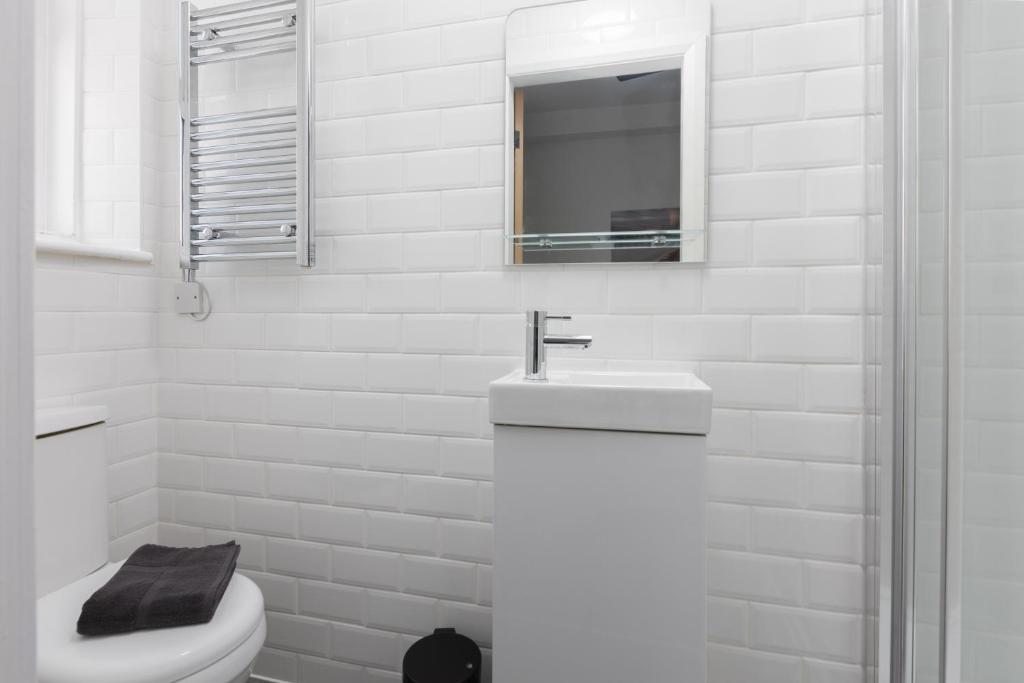 Charles Alexander Short Stay - TheWestern Blackpool - Resim 22