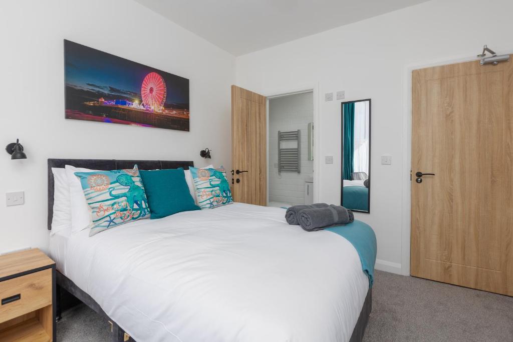 Charles Alexander Short Stay - TheWestern Blackpool - Resim 21