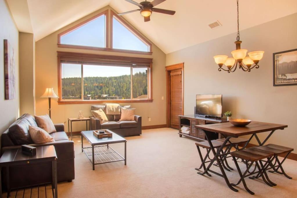 Village View at Riverstone Luxury Condo, Coeur d'Alene (updated
