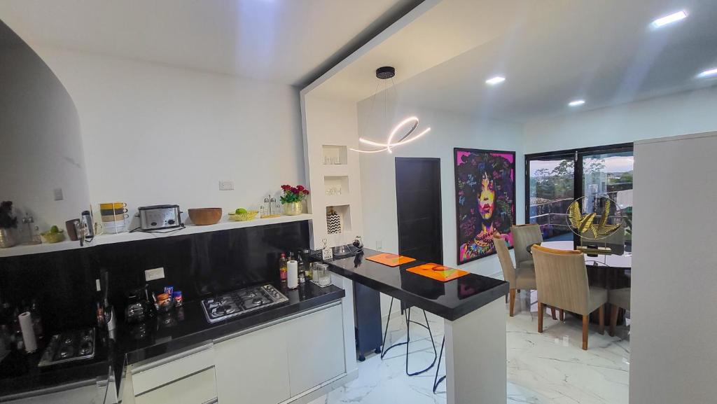 Kuchyň nebo kuchyňský kout v ubytování Amazonia Deluxe Calle 13