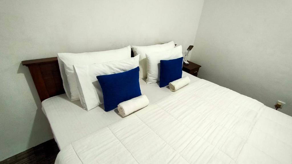 Voodi või voodid majutusasutuse SRI Home toas