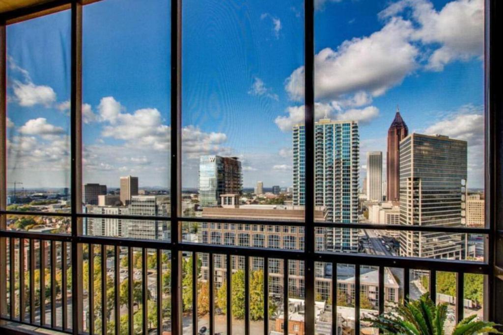 PeachTree Towers, Atlanta (updated prices 2024)