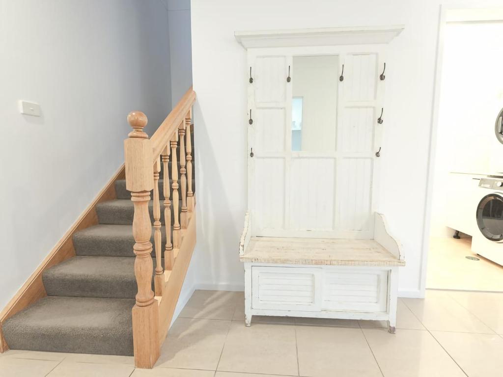 Fotografie z fotogalerie ubytování Martys Little Beach No 1 Two Story Apartment v destinaci Nelson Bay