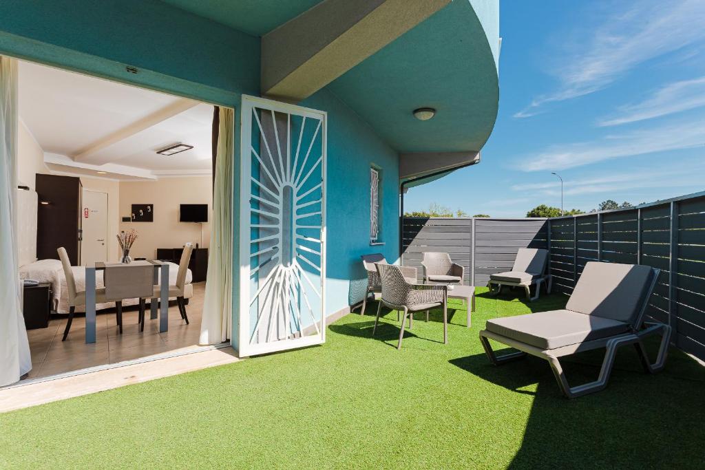 Posezení v ubytování Hotel-Residence-b&b Le Dune beach service included