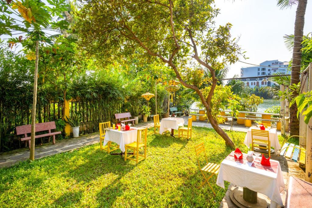 Hoi An Green Riverside Oasis Villa - 19