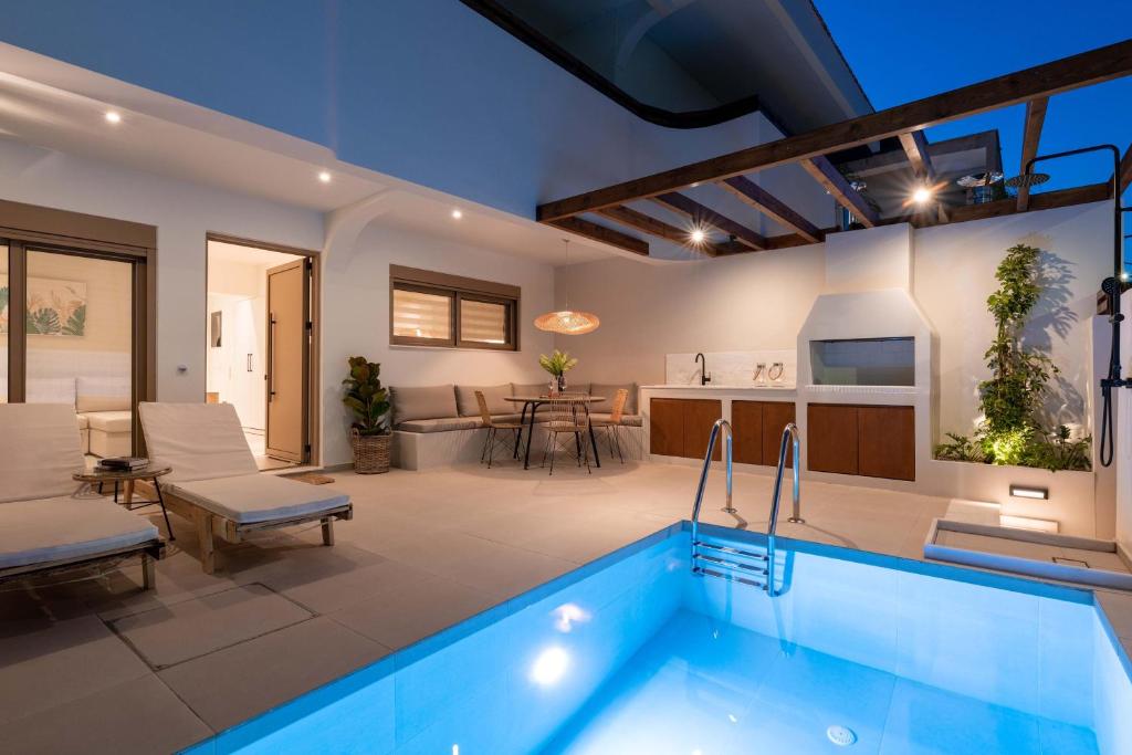 Bazén v ubytování Mariann Premium Suites nebo v jeho okolí