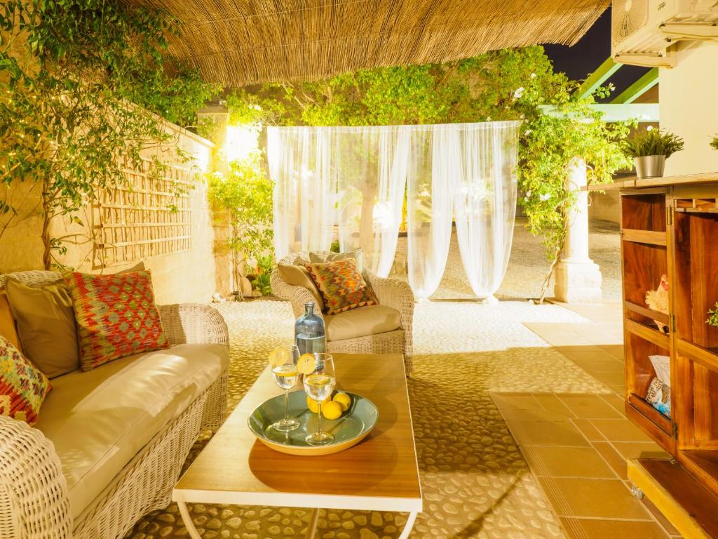 Posezení v ubytování Cubo's Villa La Quinta