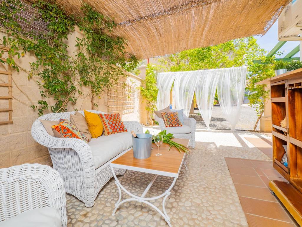 Cubos Villa La Quinta, Alhaurín el Grande – Updated 2023 Prices