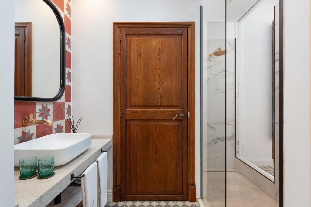 Hotel Can Quetglas - Resim 43