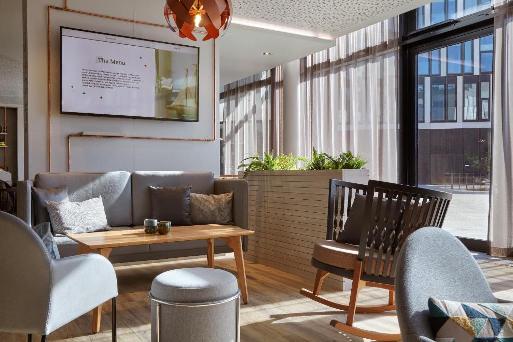 Posezení v ubytování Holiday Inn - the niu, Hub Dusseldorf Messe by IHG