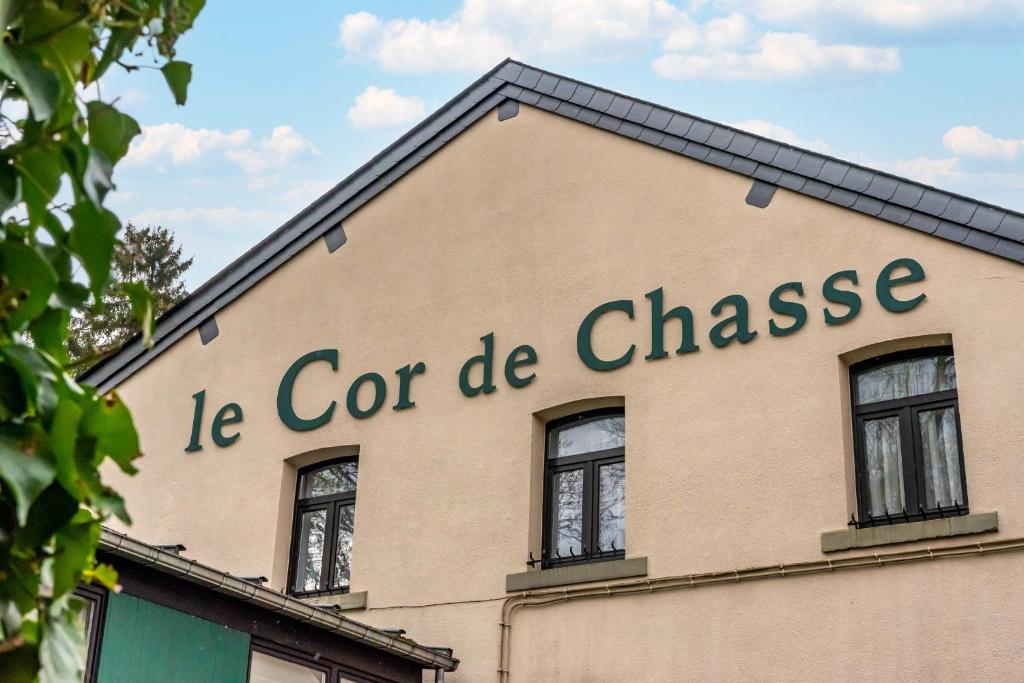 Fotografie z fotogalerie ubytování Hôtel Le Cor de Chasse v destinaci Saint-Hubert