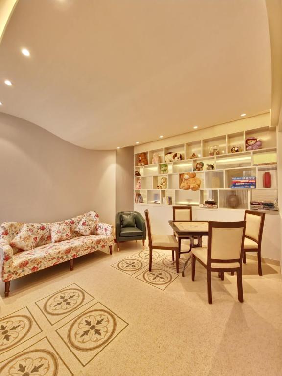 Posezení v ubytování Vaydantaa - Luxury Boutique Resort Mussoorie