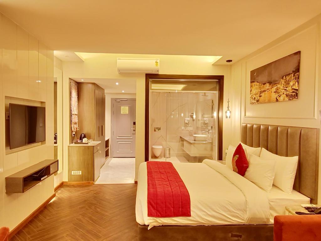 Postel nebo postele na pokoji v ubytování Vaydantaa - Luxury Boutique Resort Mussoorie