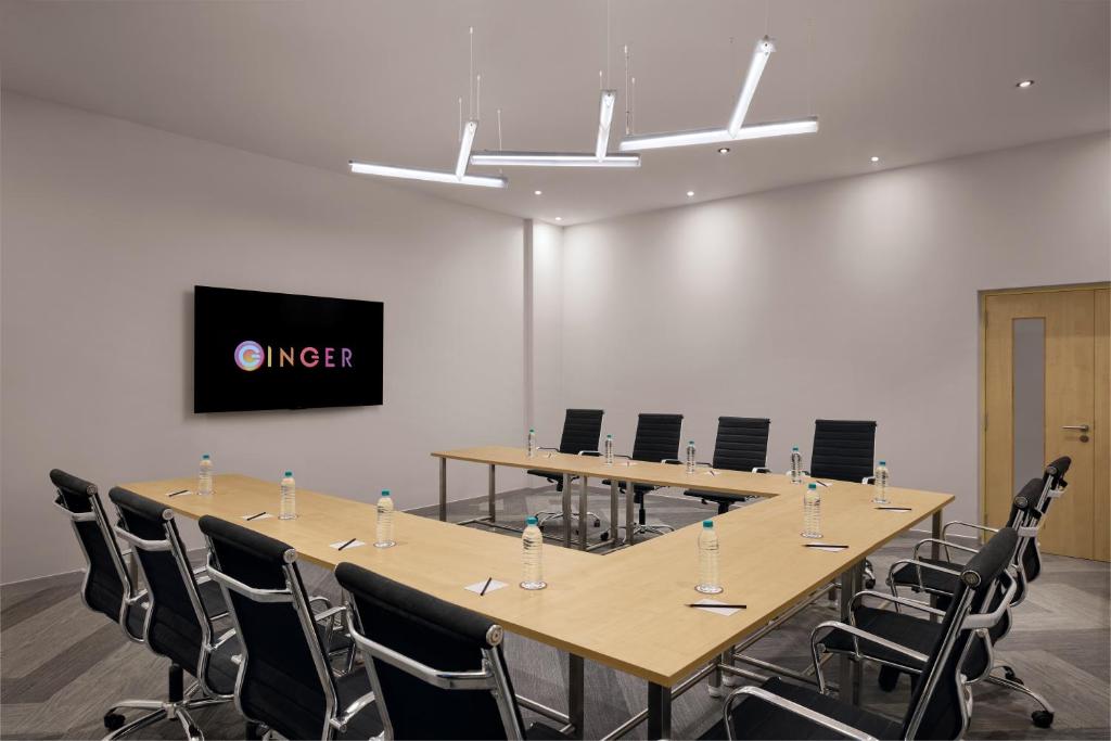 Konferenční prostory v ubytování Ginger Chennai OMR