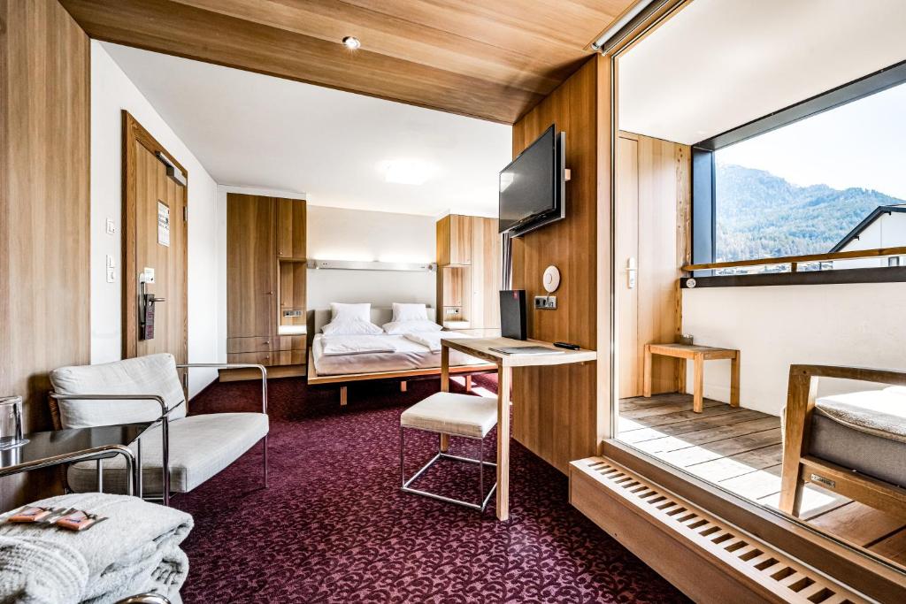 TV a/nebo společenská místnost v ubytování Hotel Alpina Sölden - Adults Only