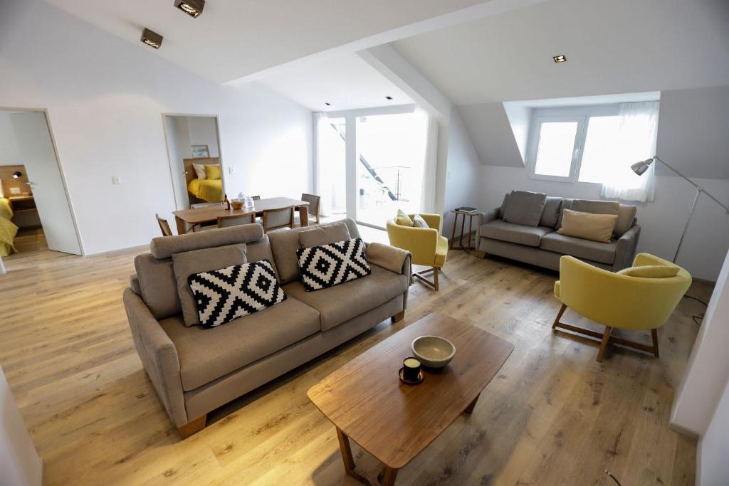 Gente del Sur - Cinco Hermanos - Apartment With Sea View