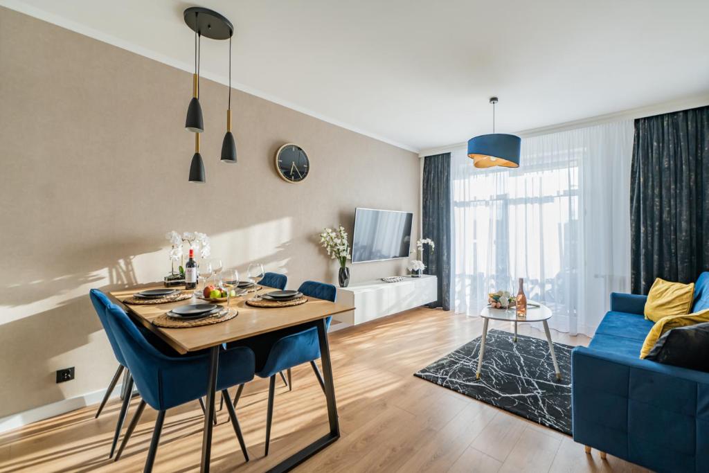 APARTMENT 24H WITH FREE GARAGE AND AC Jagiełły 5 - 9