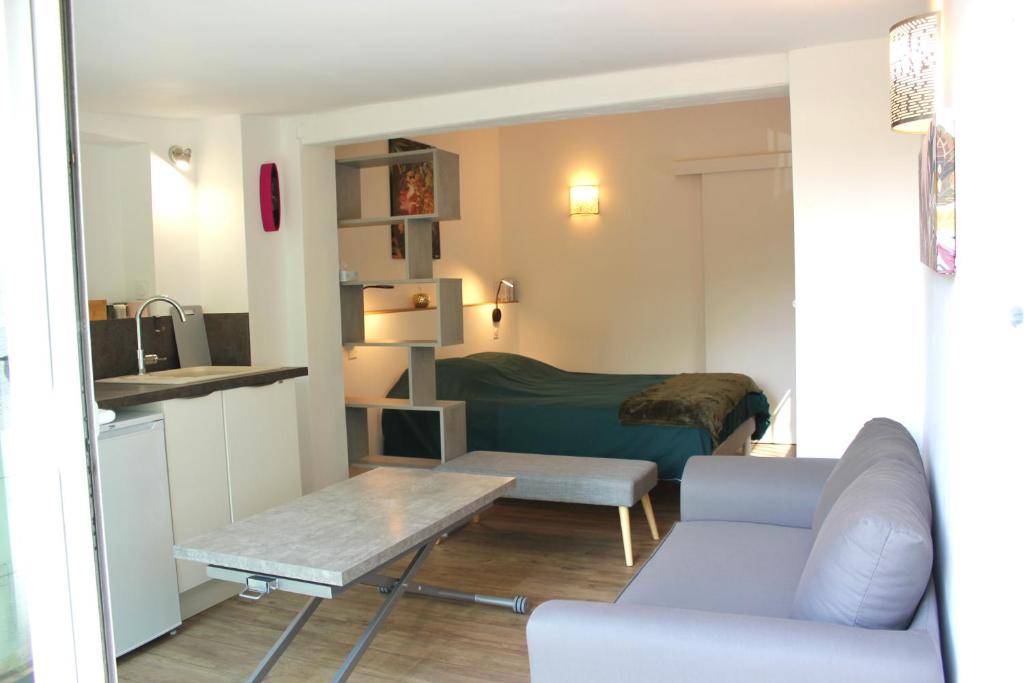 Χώρος καθιστικού στο Appartement privé à la campagne