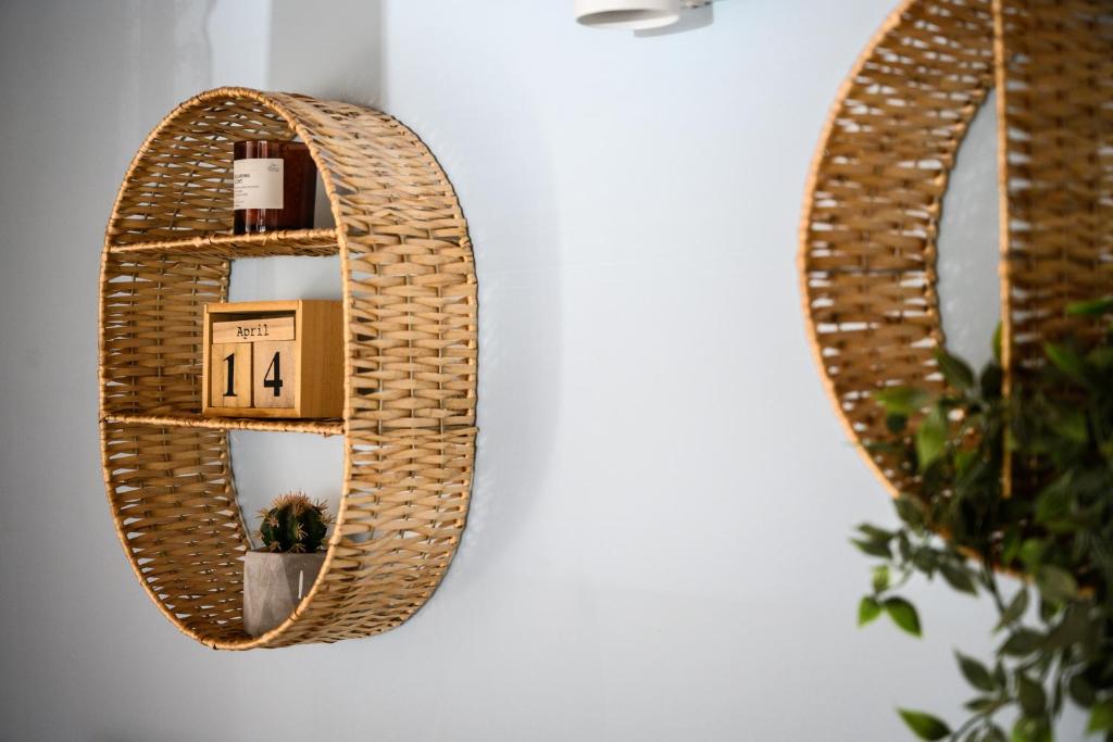 Mila and Jurija Formenti 2 apartments in heart of nautic marina, with heated swimming pool, bikes, Sup, kajak, free parking in our garden - 11