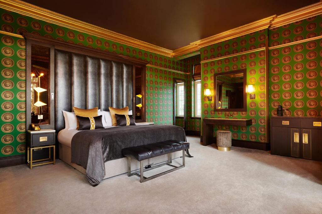 Aldwark Manor Estate - 