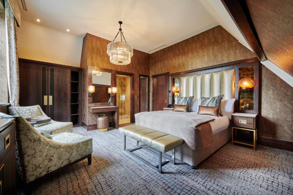 Aldwark Manor Estate - 