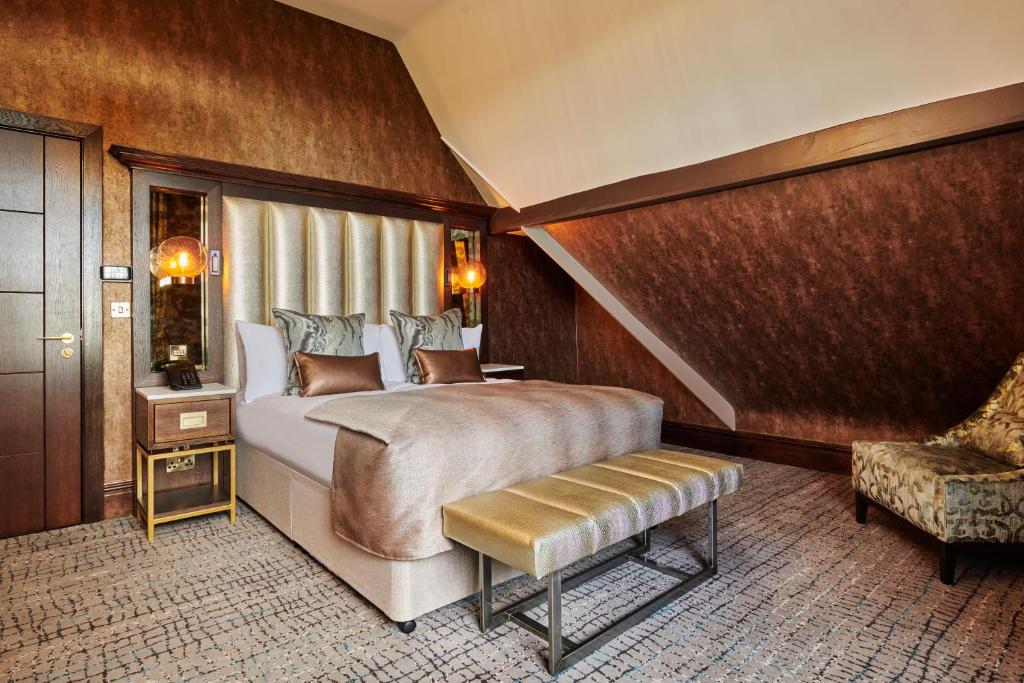 Aldwark Manor Estate - Superior Double Room