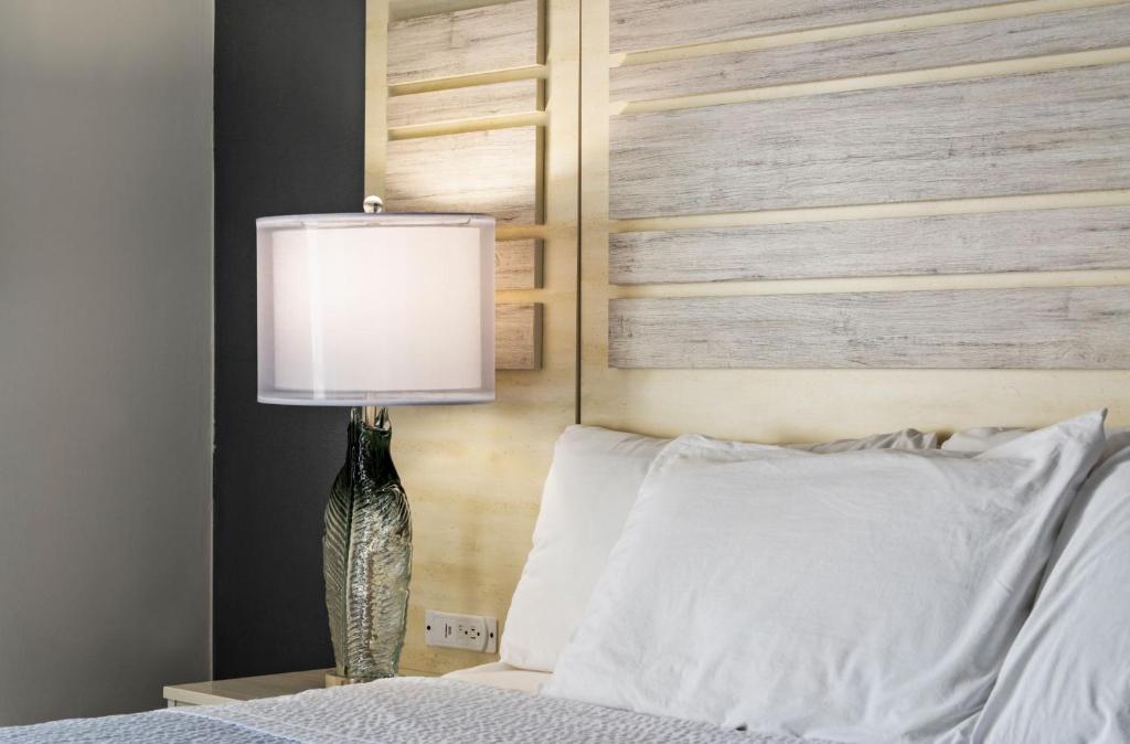 Hotel Monte Carlo Ocean City photo