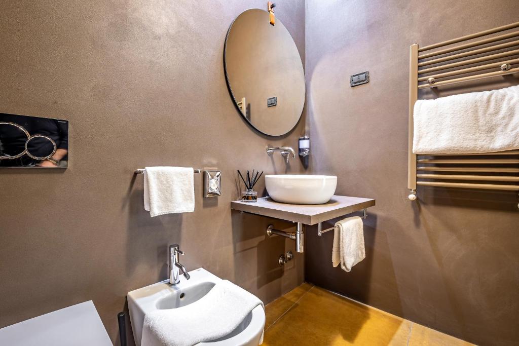 Koupelna v ubytování Hotel Duomo Firenze