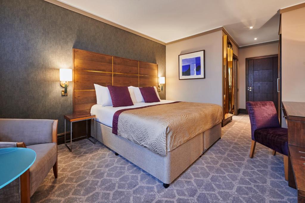 Aldwark Manor Estate - Classic Double Room