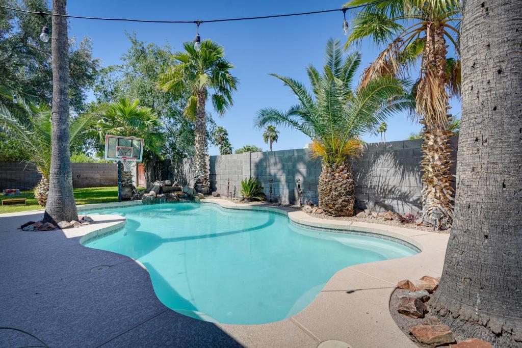 Beautiful Phoenix Vacation Rental with Private Pool!, Phoenix