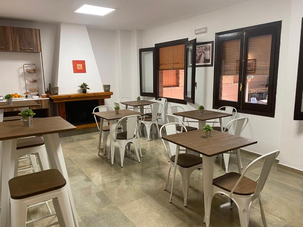 Kuchyň nebo kuchyňský kout v ubytování Hotel Las Tablas
