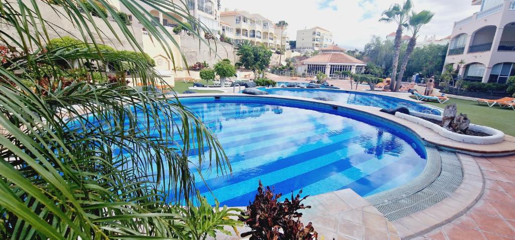 Bazén v ubytování Golf park , 1 bedroom pool view nebo v jeho okolí