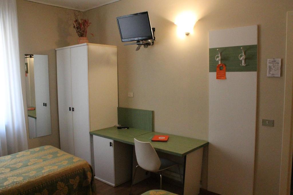 Hotel Rainero - Twin Room