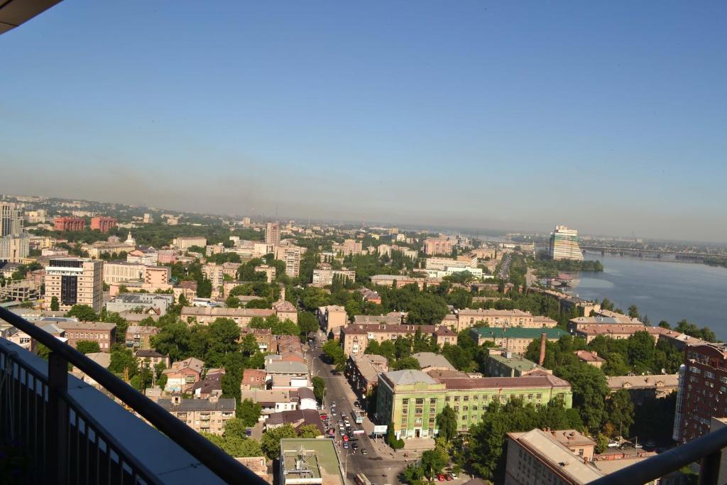 Nespecifikovaný výhled na destinaci Dněpropetrovsk nebo výhled na město při pohledu z hotelu