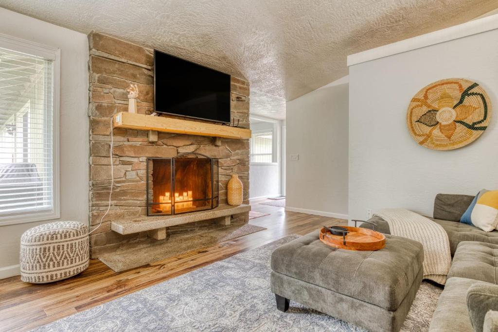 Monmouth Family Retreat - Housity