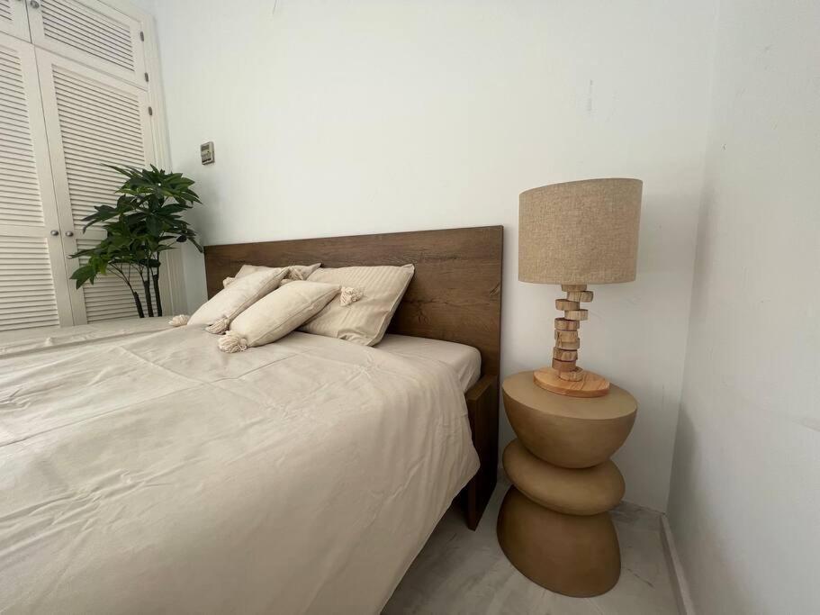 Postel nebo postele na pokoji v ubytování Luxury Casa Mijas with sea view