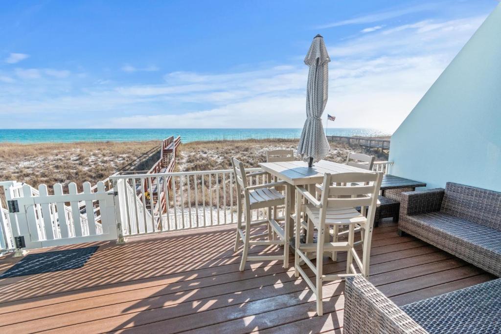 Serenity Sands, Navarre (updated prices 2026)