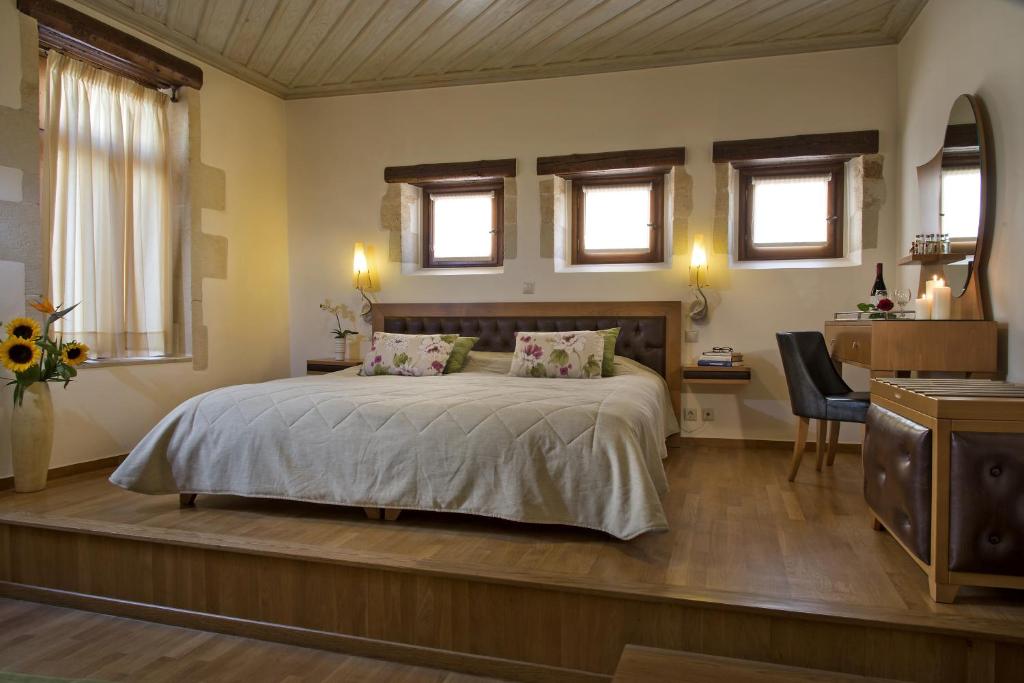 Ionas Boutique Hotel - 14