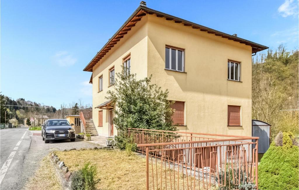 a car parked in front of a house at 3 Bedroom Stunning Home In Rezzoaglio in Rezzoaglio