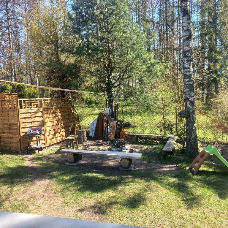 Zahrada ubytování Grygielówka nad jeziorem - sauna & jacuzzi