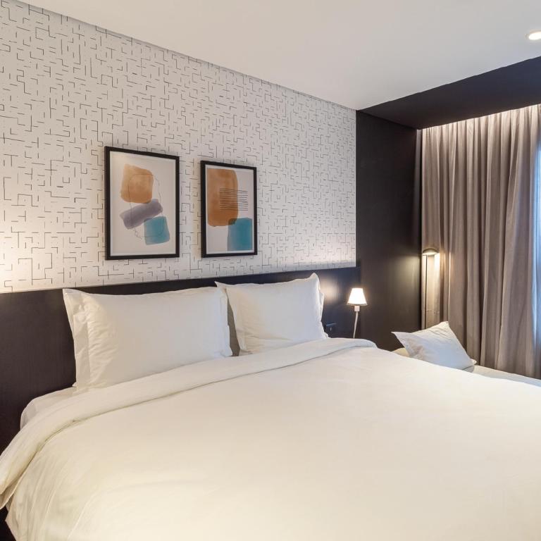 Intercity Tatuapé - Deluxe Triple Room - 1 Double Bed And 1 Single Bed