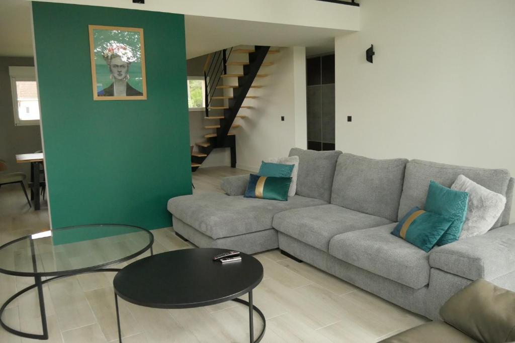 Logement à 100m du virage d'Arnage- Circuit des 24h du Mans - 6 personnes