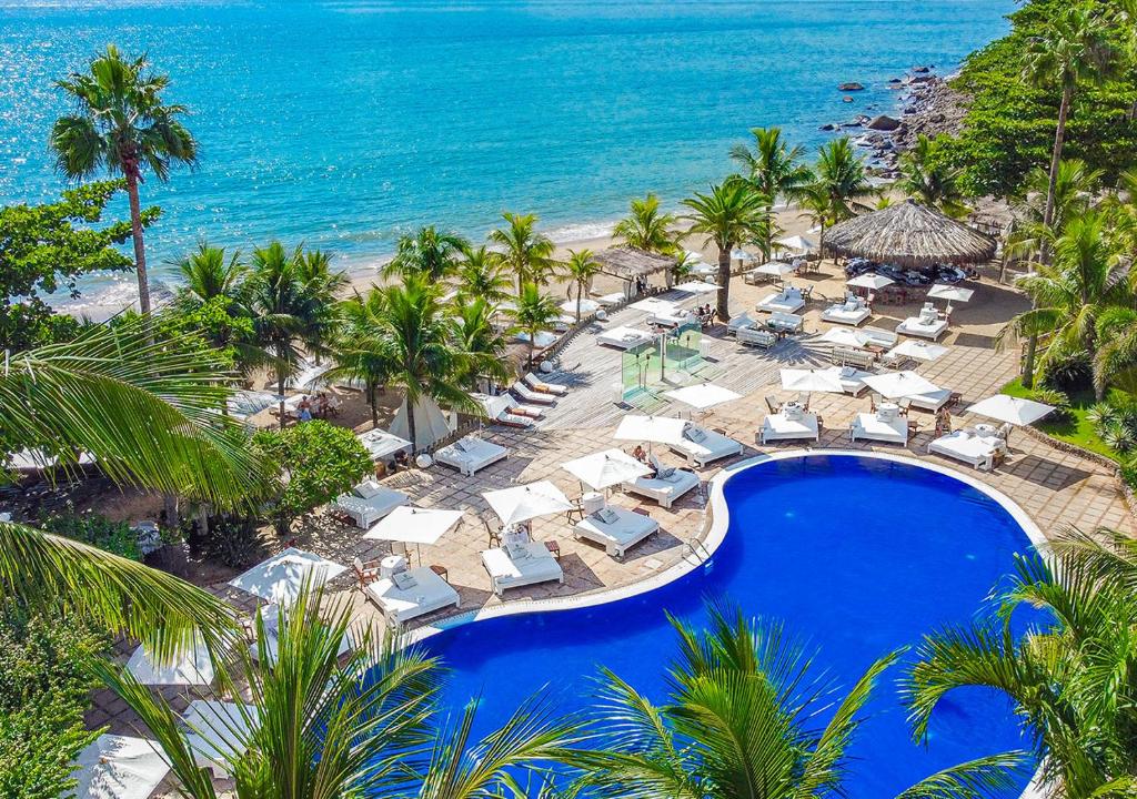 View ng pool sa DPNY Beach Hotel & SPA Ilhabela o sa malapit