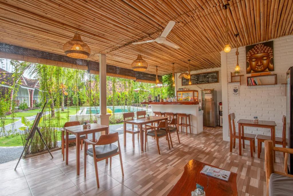 Restaurace v ubytování Elysium Bingin