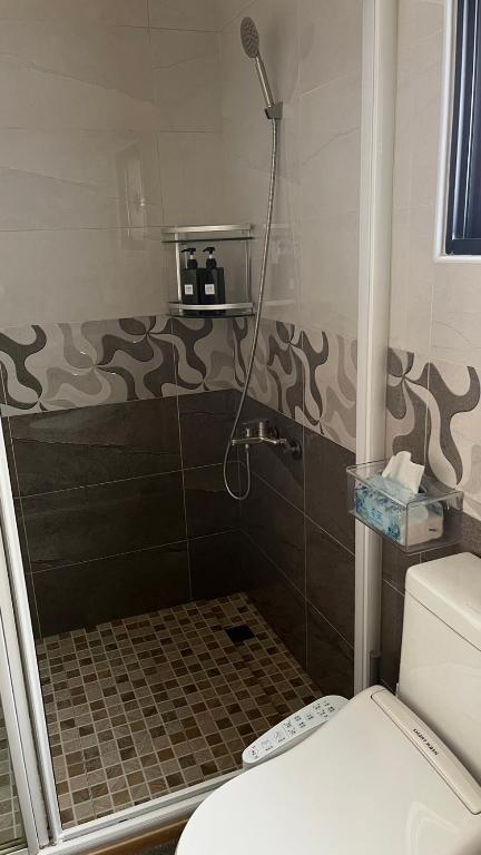 Koupelna v ubytování Sharkat Homestay