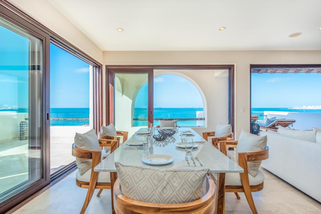 Playa de La Paz by Puerta Cortes Residences, La Paz (updated prices 2024)