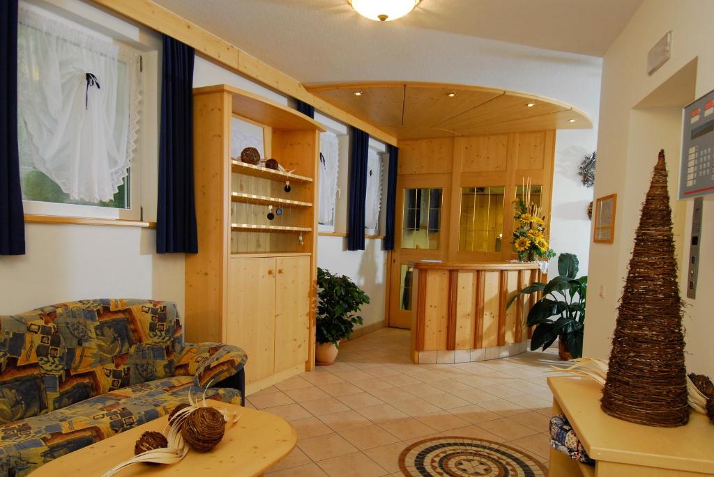 Posedenie v ubytovaní Hotel Gasthof Waldschenke